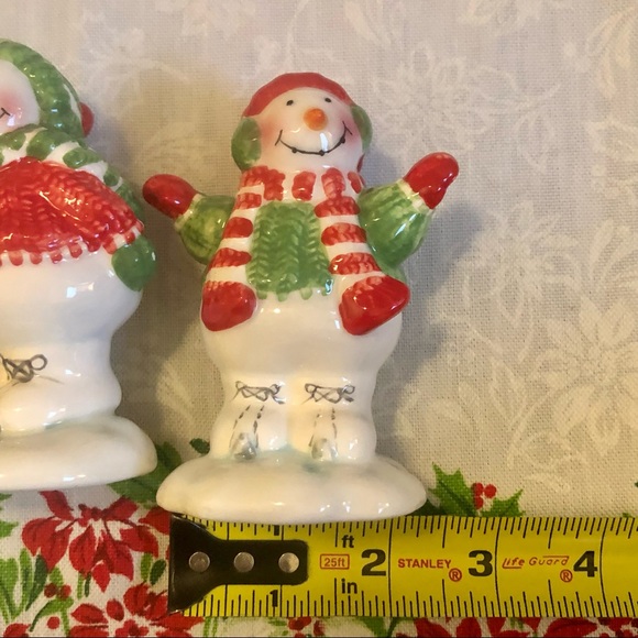 Snowmen Salt and Pepper Shakers Christmas Decor Lady Jayne LTD. Snowman - Picture 11 of 11